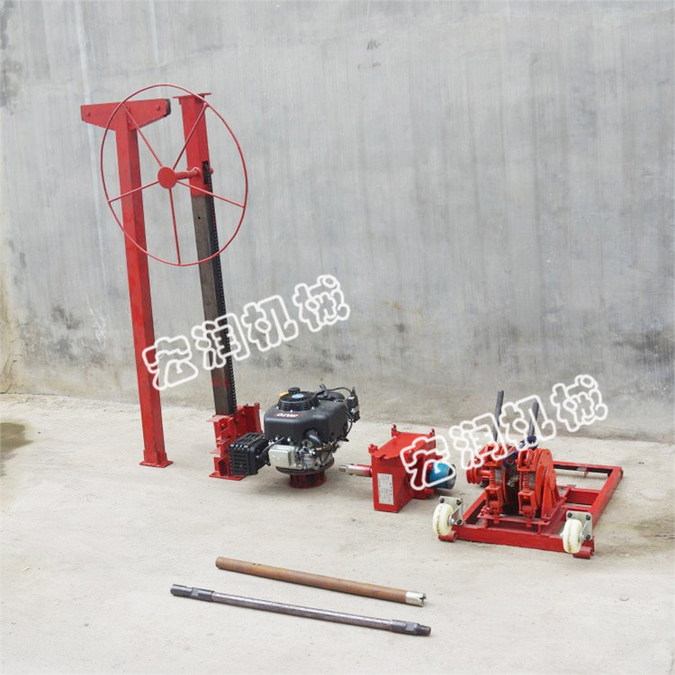 廠家生產(chǎn)汽油取芯機(jī)，戶(hù)外取芯勘探鉆機(jī)