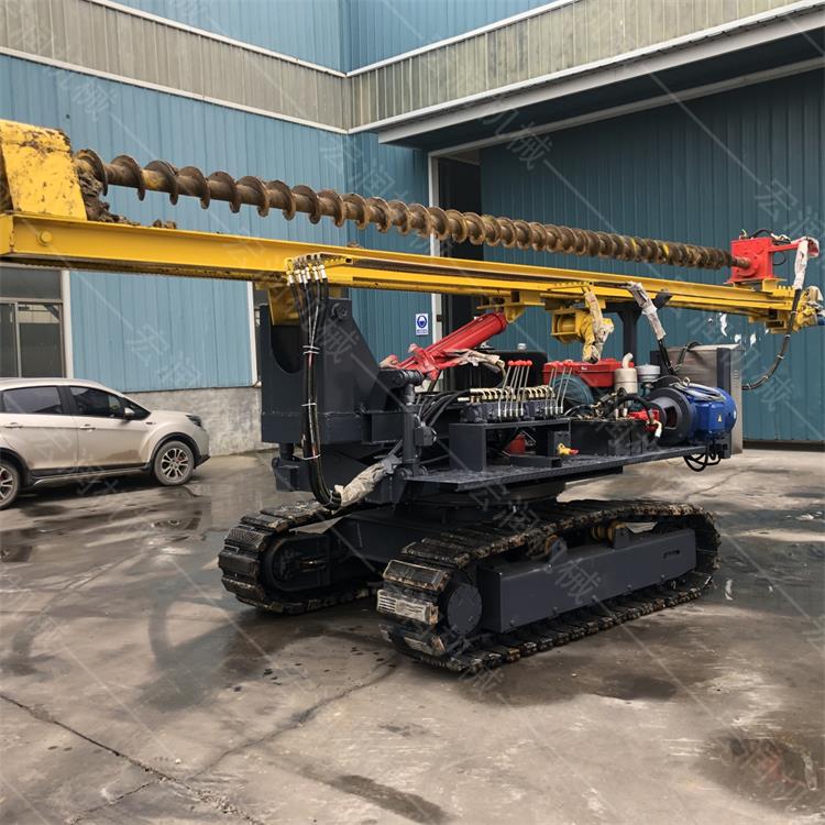 履帶光伏鉆孔機，光伏螺旋鉆孔機報價