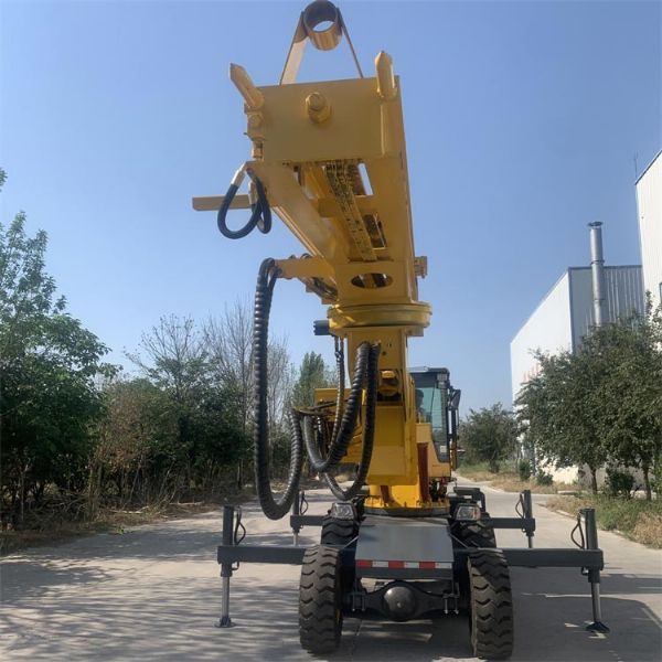 750輪式隧道鉆機(jī)，專業(yè)隧道鉆機(jī)廠家